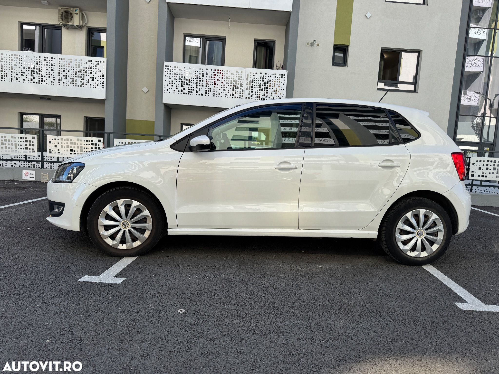 Volkswagen Polo - 3