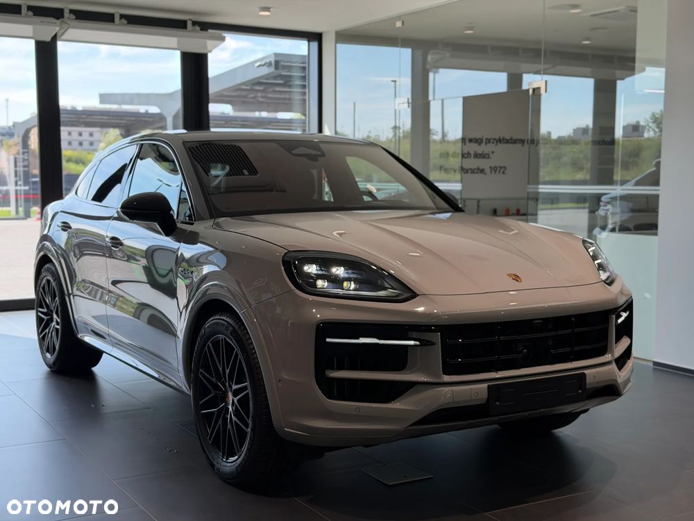 Porsche Cayenne E-Hybrid PHEV Black Edition - 10
