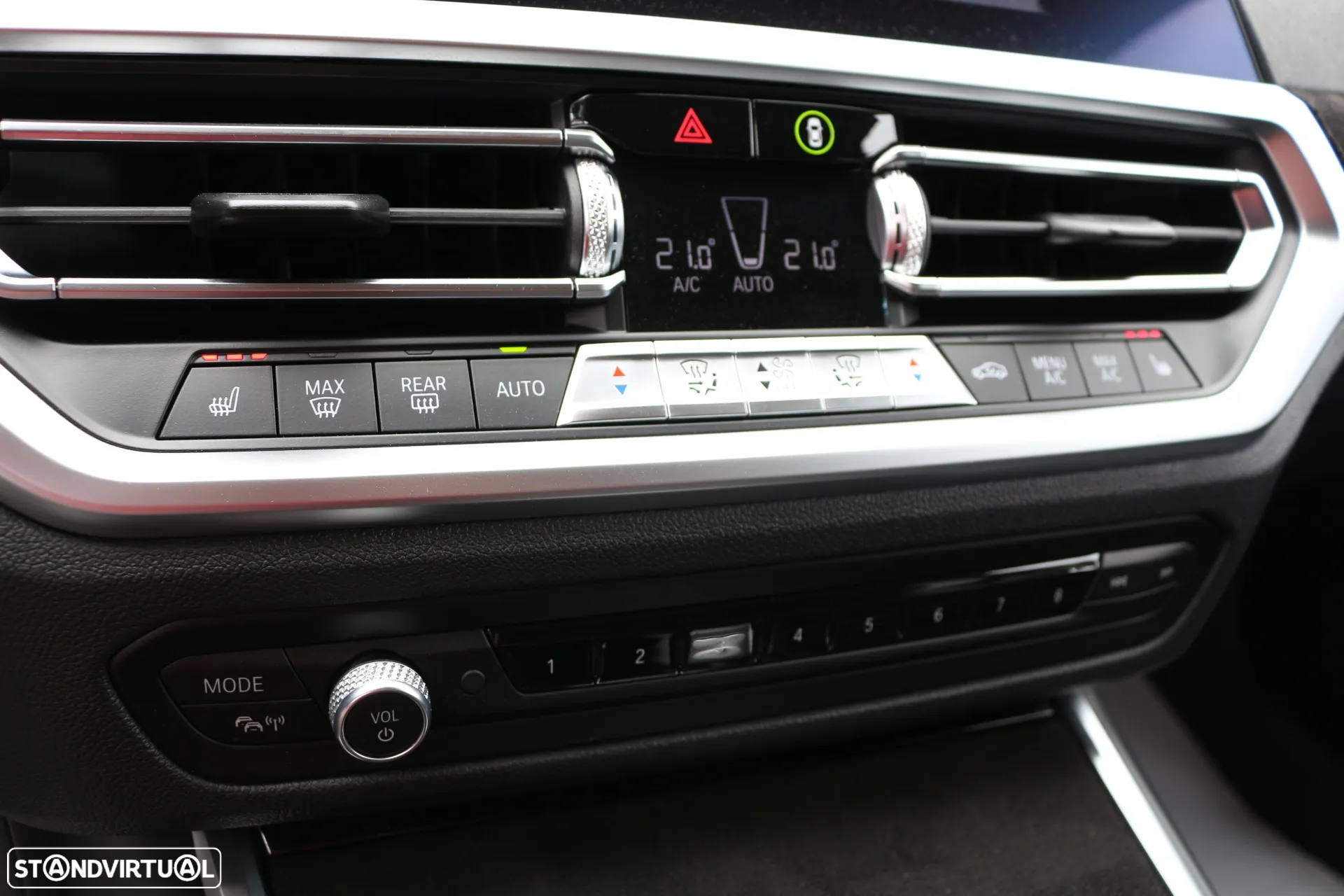 BMW 320 d Touring Line Sport Auto - 28
