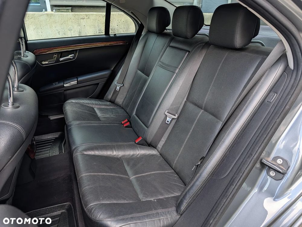 Mercedes-Benz Klasa S 320 CDI 4Matic DPF 7G-TRONIC - 15