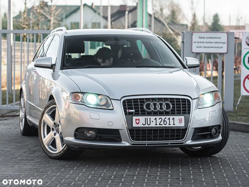 Audi A4 Avant - 2