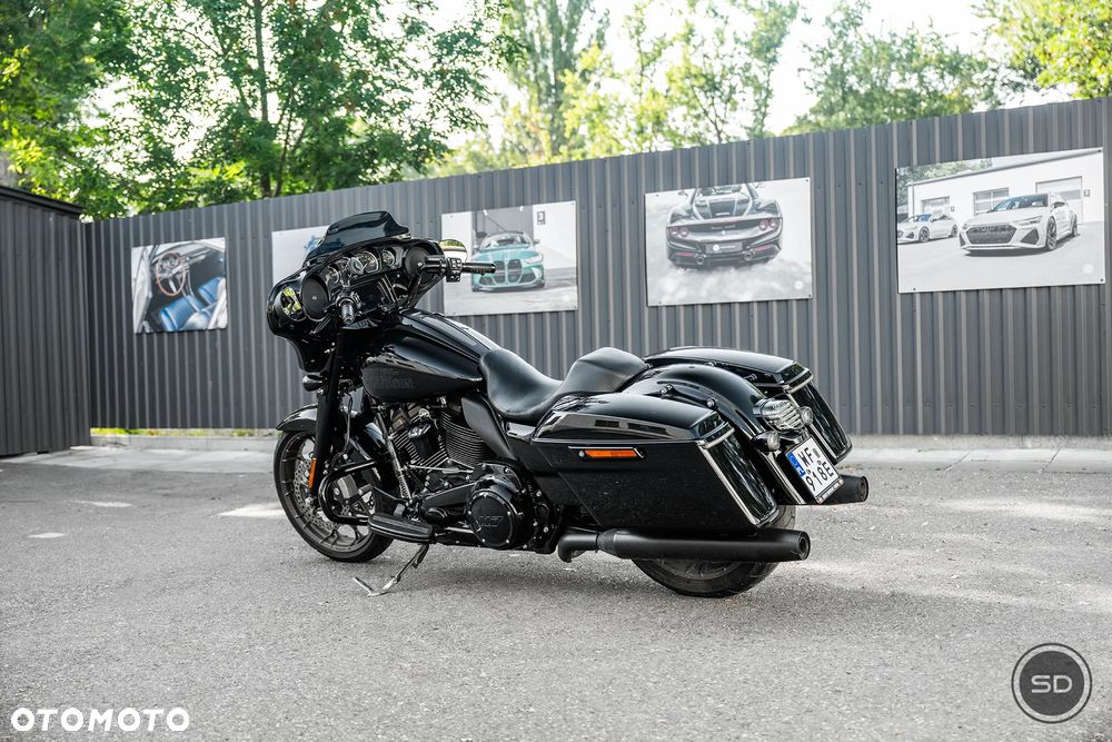 Harley-Davidson Touring Street Glide - 3