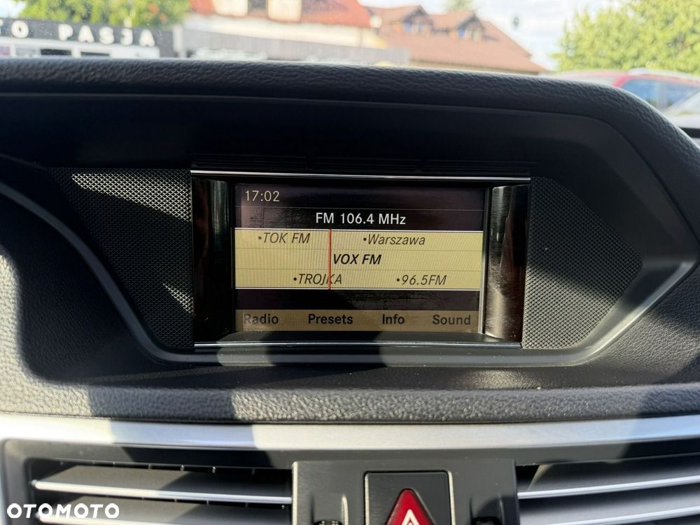Mercedes-Benz Klasa E 220 BlueTEC 7G-TRONIC Avantgarde - 23