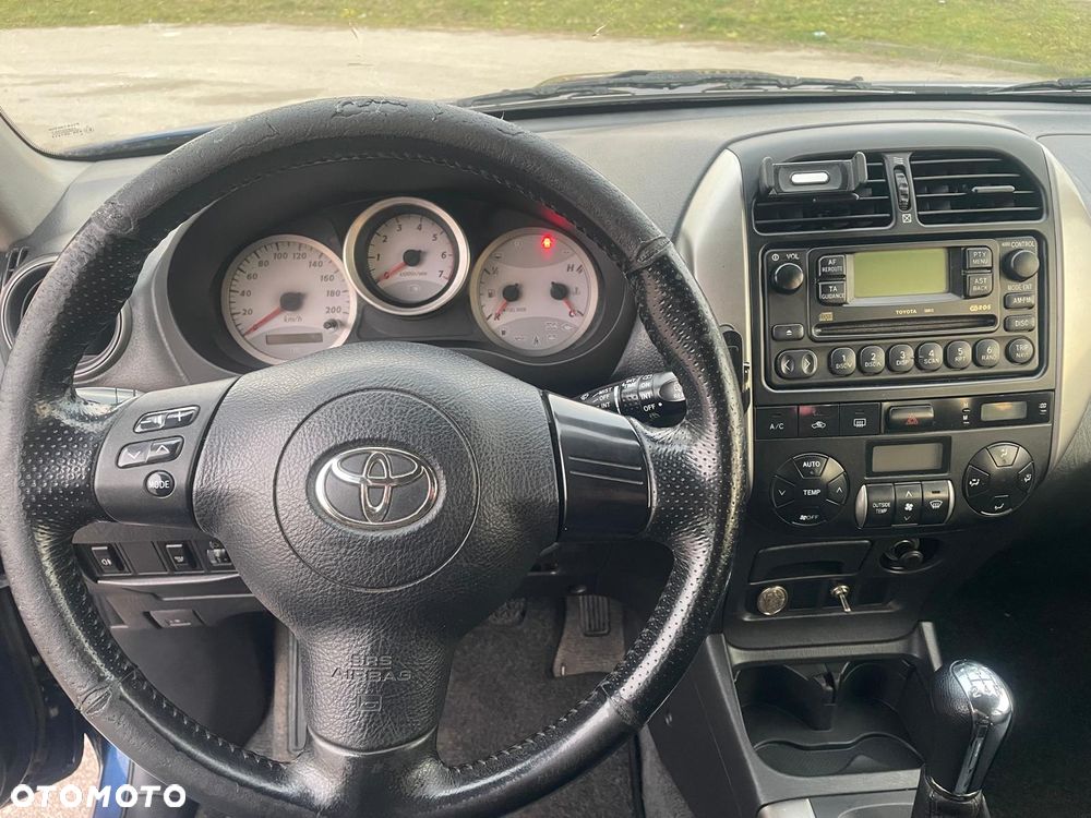 Toyota RAV4 2.0 D-4D 4x4 - 9