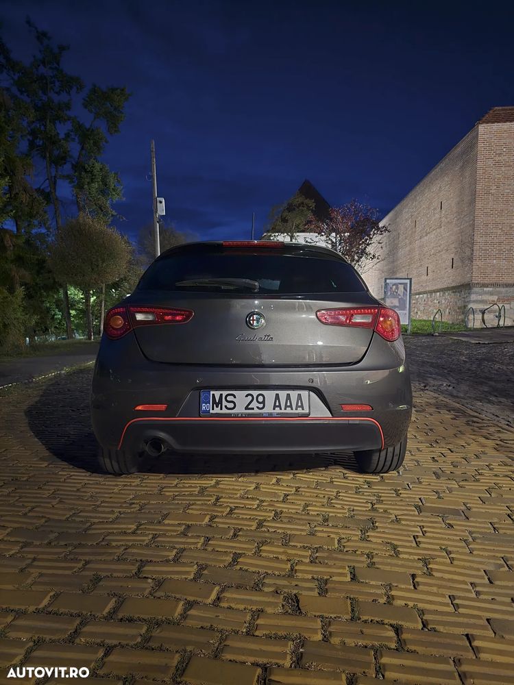 Alfa Romeo Giulietta - 11