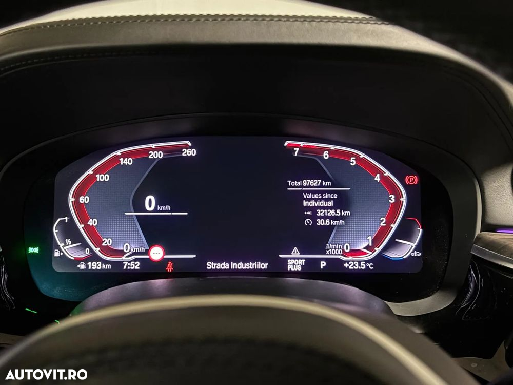 BMW Seria 5 540i xDrive Aut. Luxury Line - 13