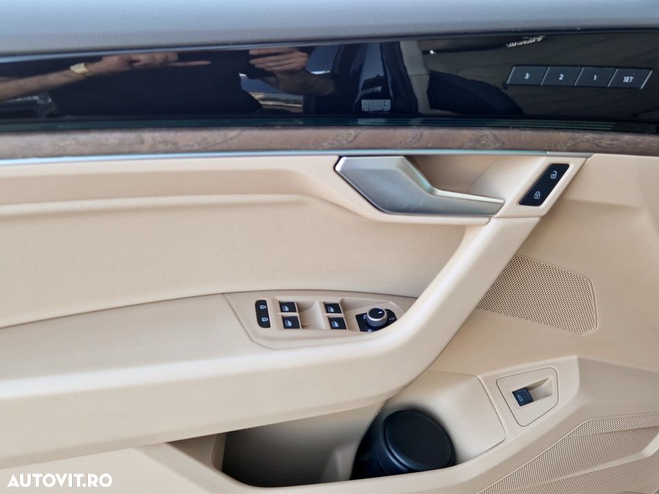 Volkswagen Touareg V6 TDI Atmosphere - 17