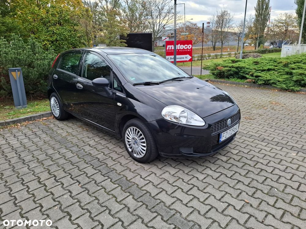 Fiat Grande Punto 1.4 8V - 4