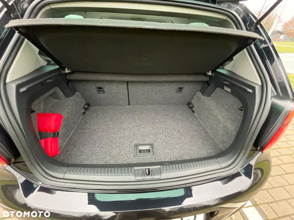 Volkswagen Polo 1.4 Style - 22