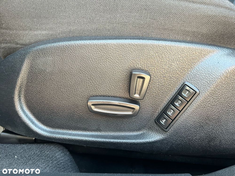 Ford Mondeo 2.0 TDCi Titanium S - 8