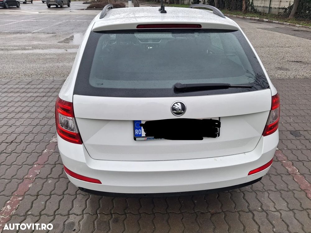 Skoda Octavia 2.0 TDI Ambition - 4