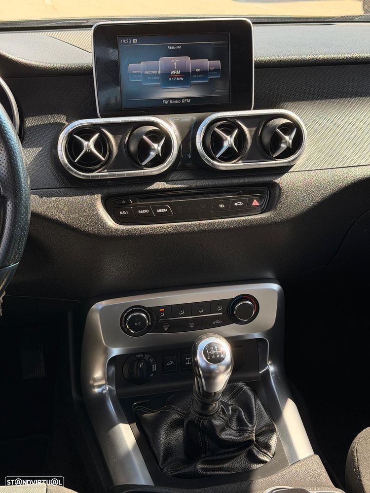 Mercedes-Benz X 250 d Power 4-Matic - 22