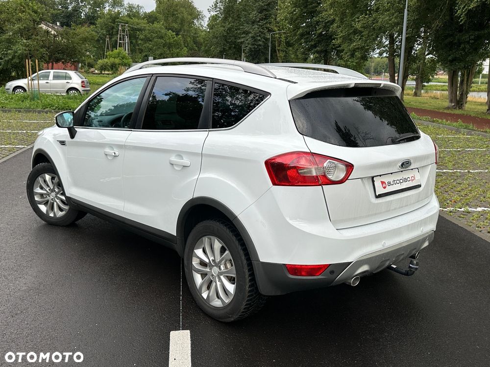 Ford Kuga - 12