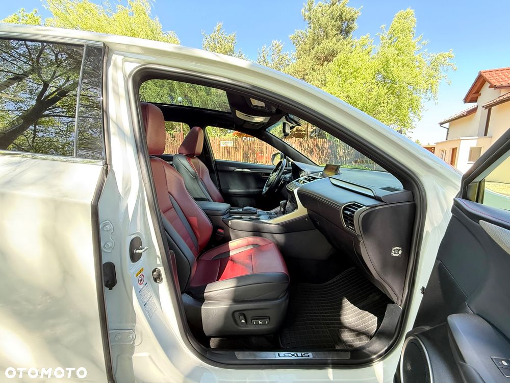 Lexus NX 200t F Sport AWD - 25