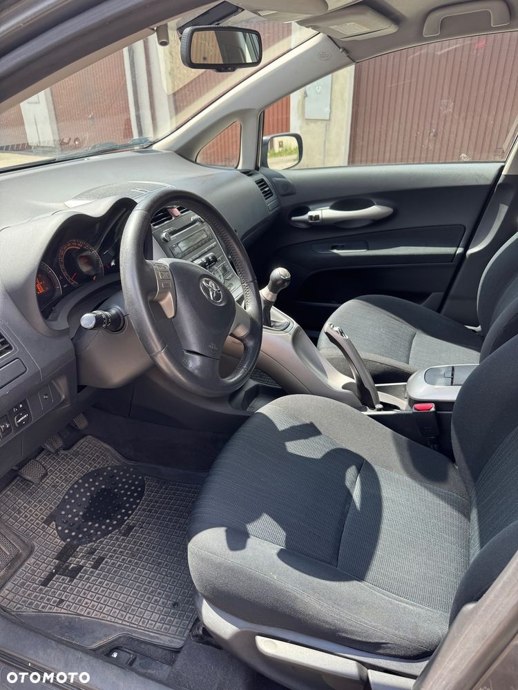 Toyota Auris 1.4 D-4D Premium - 7