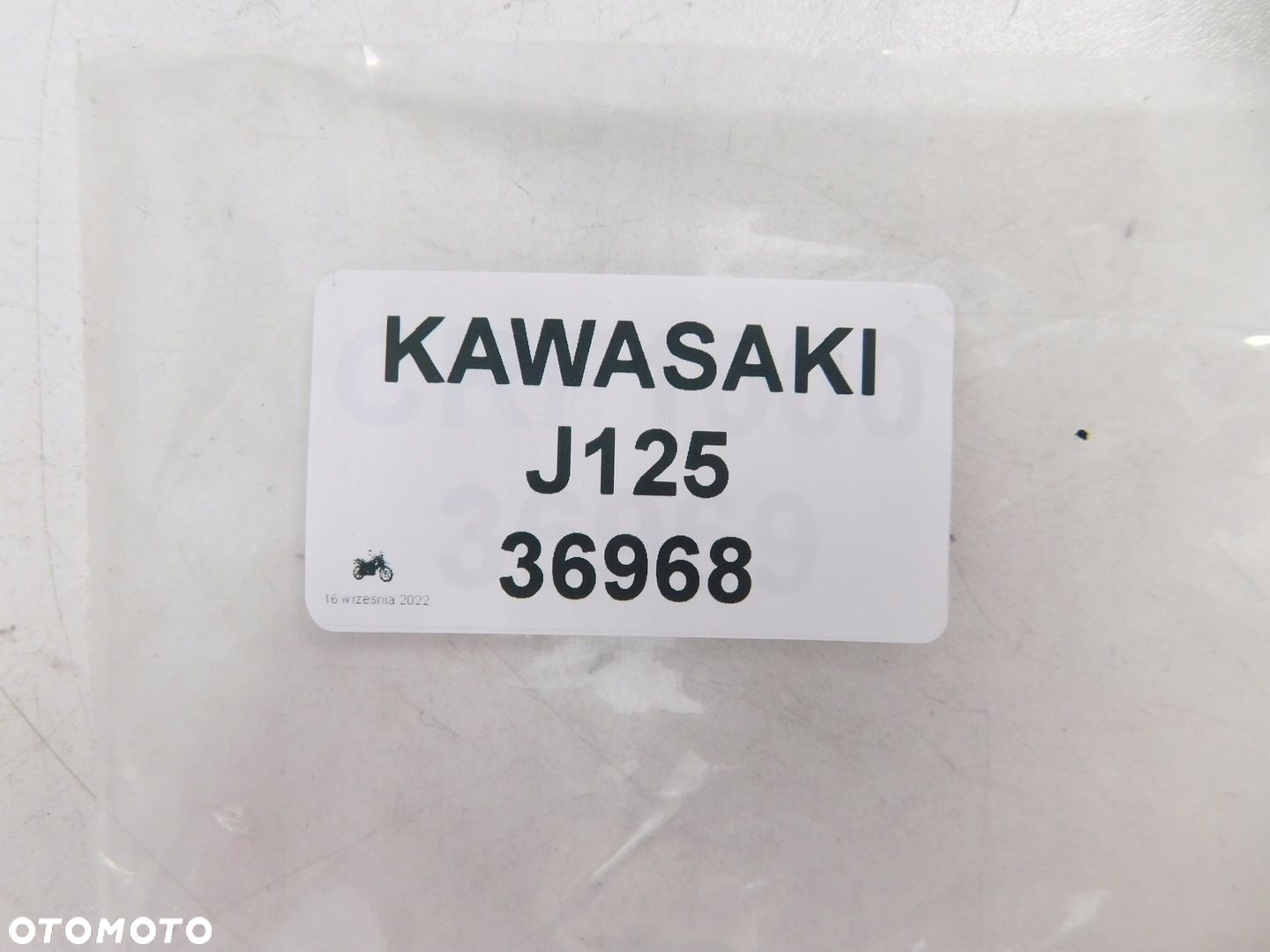 KAWASAKI J125 2018 WYPEŁNIENIE LEWE OWIEWKA - 3