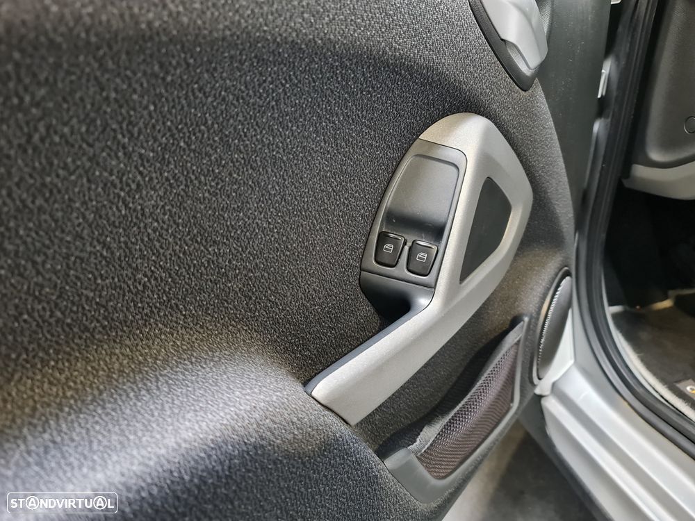 Smart ForTwo Coupé 1.0 mhd Passion 71 - 18