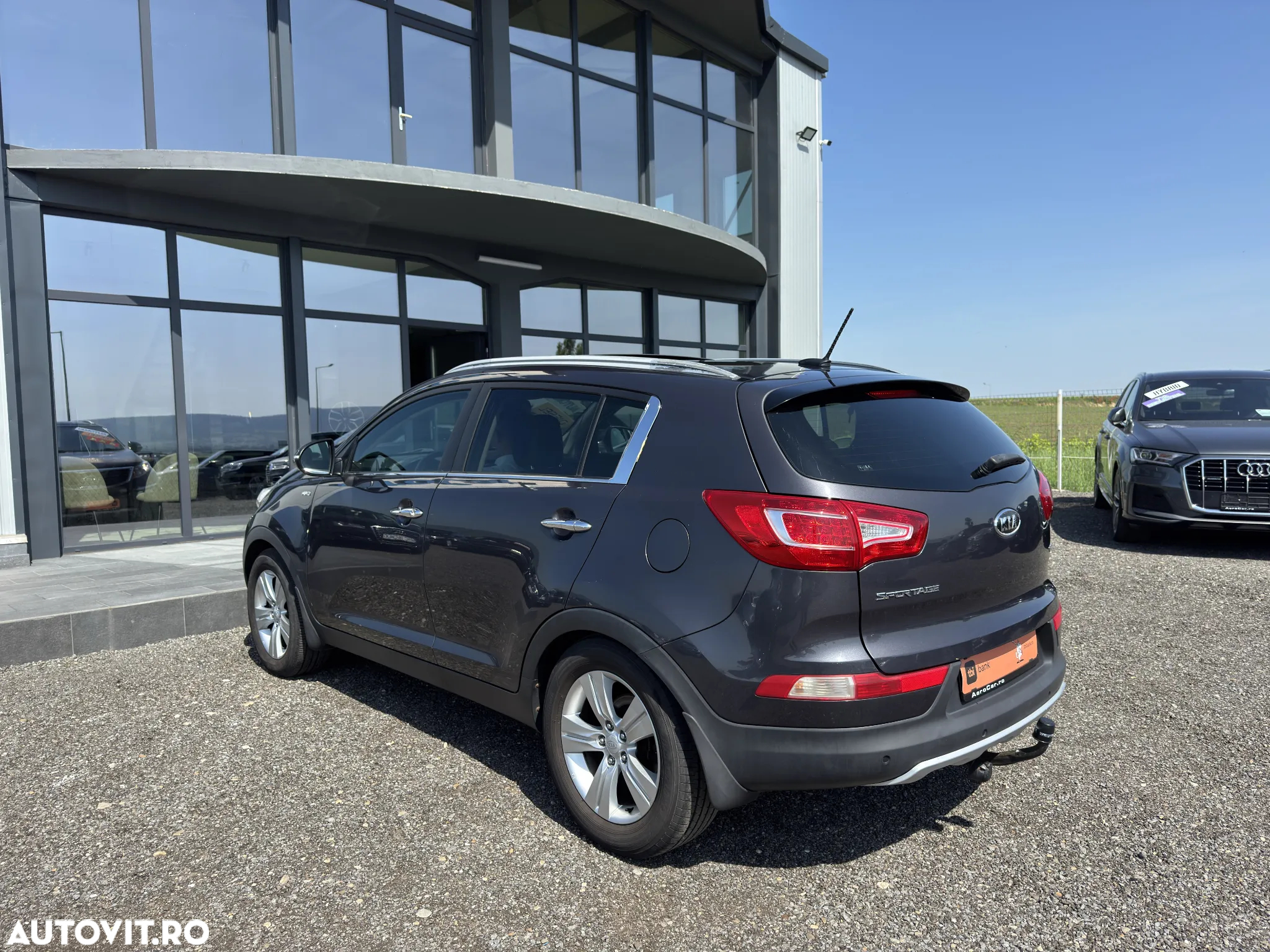Kia Sportage 2.0 CRDI 4WD Automatik Dream-Team Edition - 10
