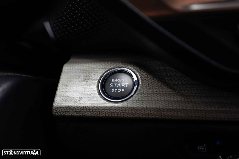 Citroën C5 X 1.6 PureTech Shine Pack EAT8 - 46