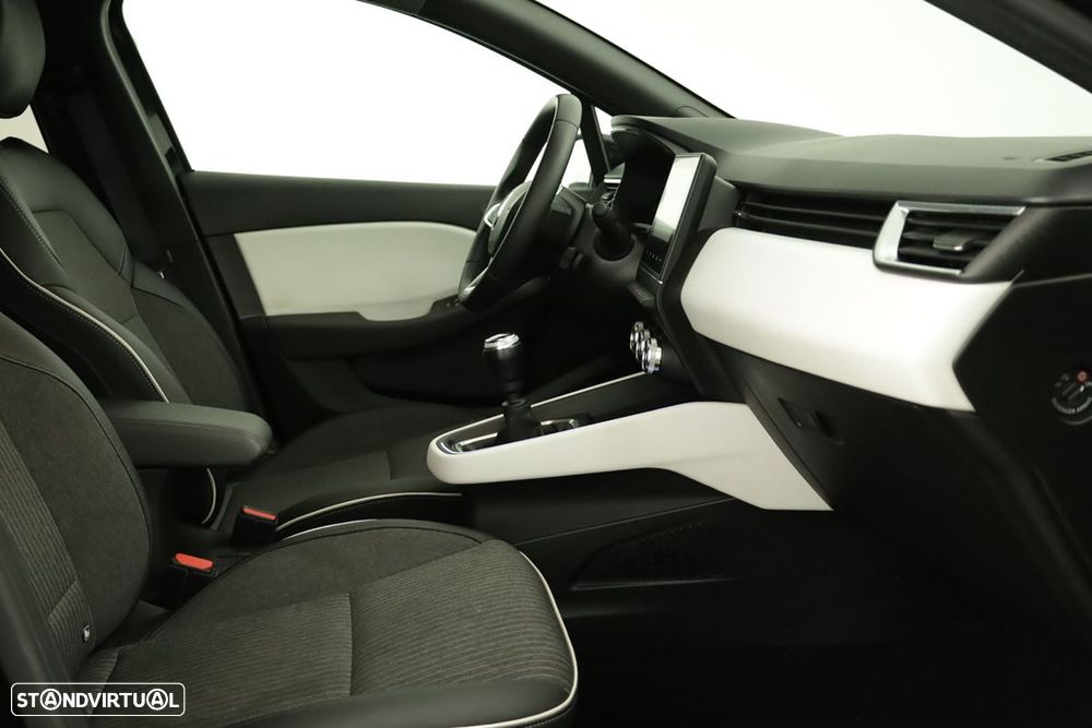 Renault Clio 1.0 TCe Techno Bi-Fuel - 21