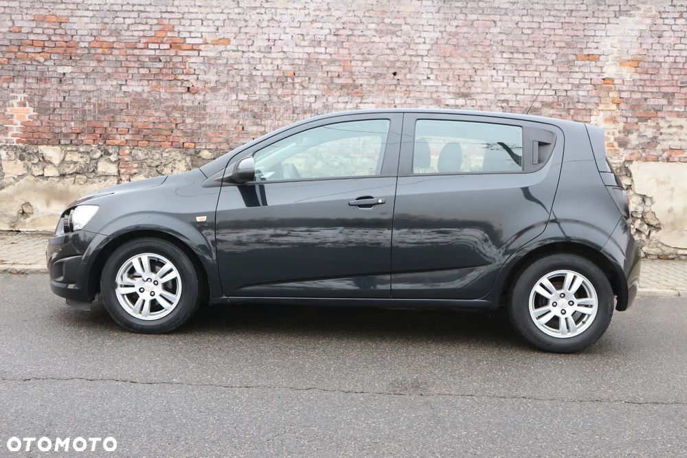 Chevrolet Aveo 1.2 LS+ - 38