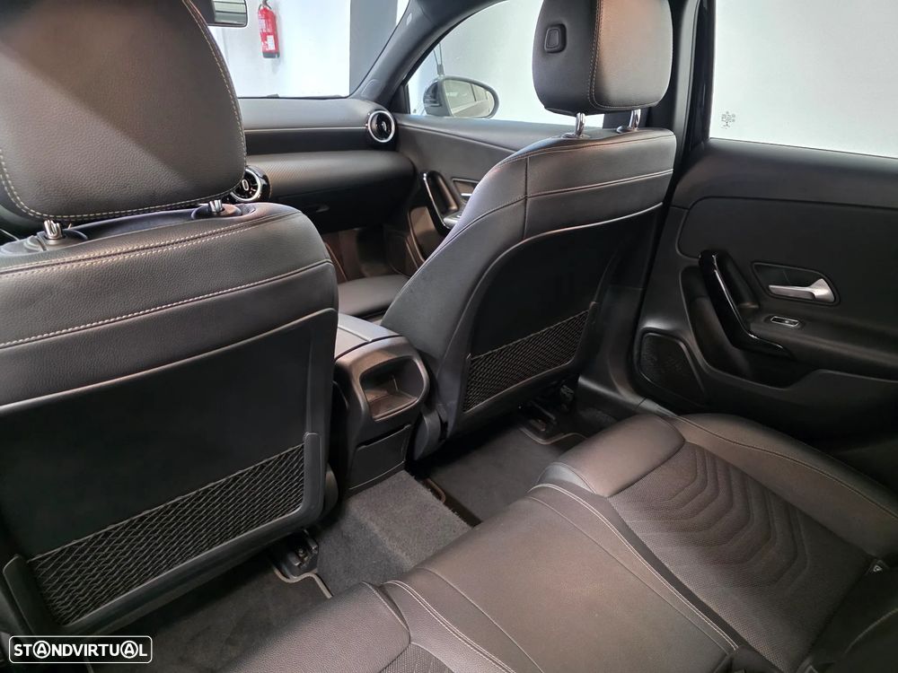 Mercedes-Benz A 180 d Style Plus Aut. - 38