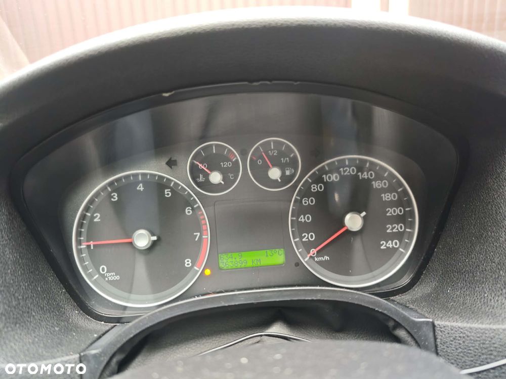 Ford Focus - 8