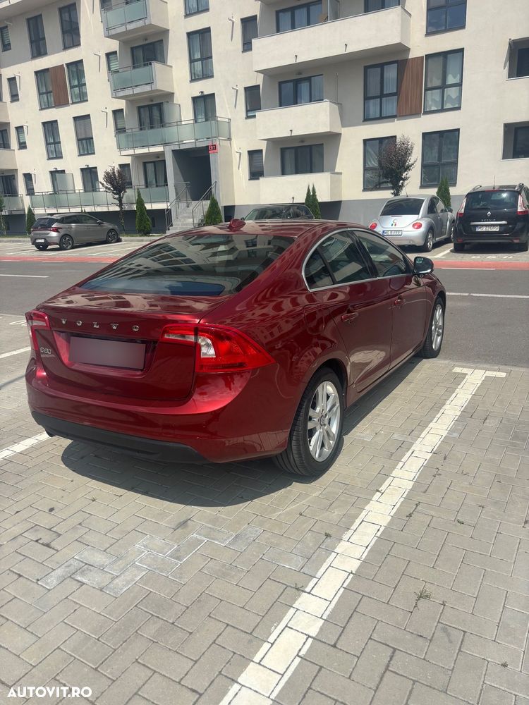 Volvo S60 D3 Start-Stop Summum - 4