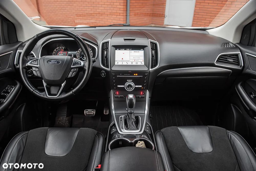 Ford Edge 2.0 TDCi Bi-Turbo 4x4 Titanium - 31
