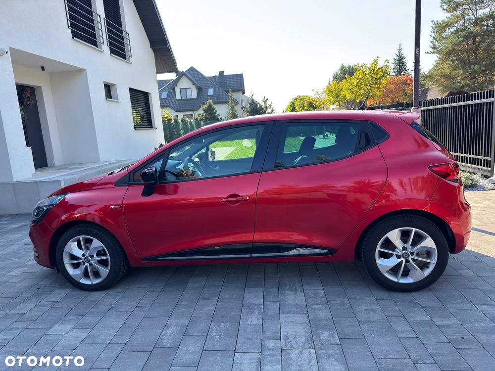 Renault Clio - 5