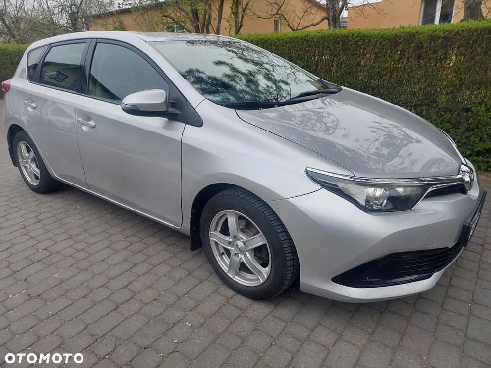 Toyota Auris 1.6 Classic Plus - 1