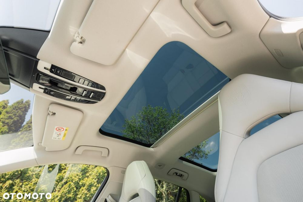 Porsche Panamera - 17