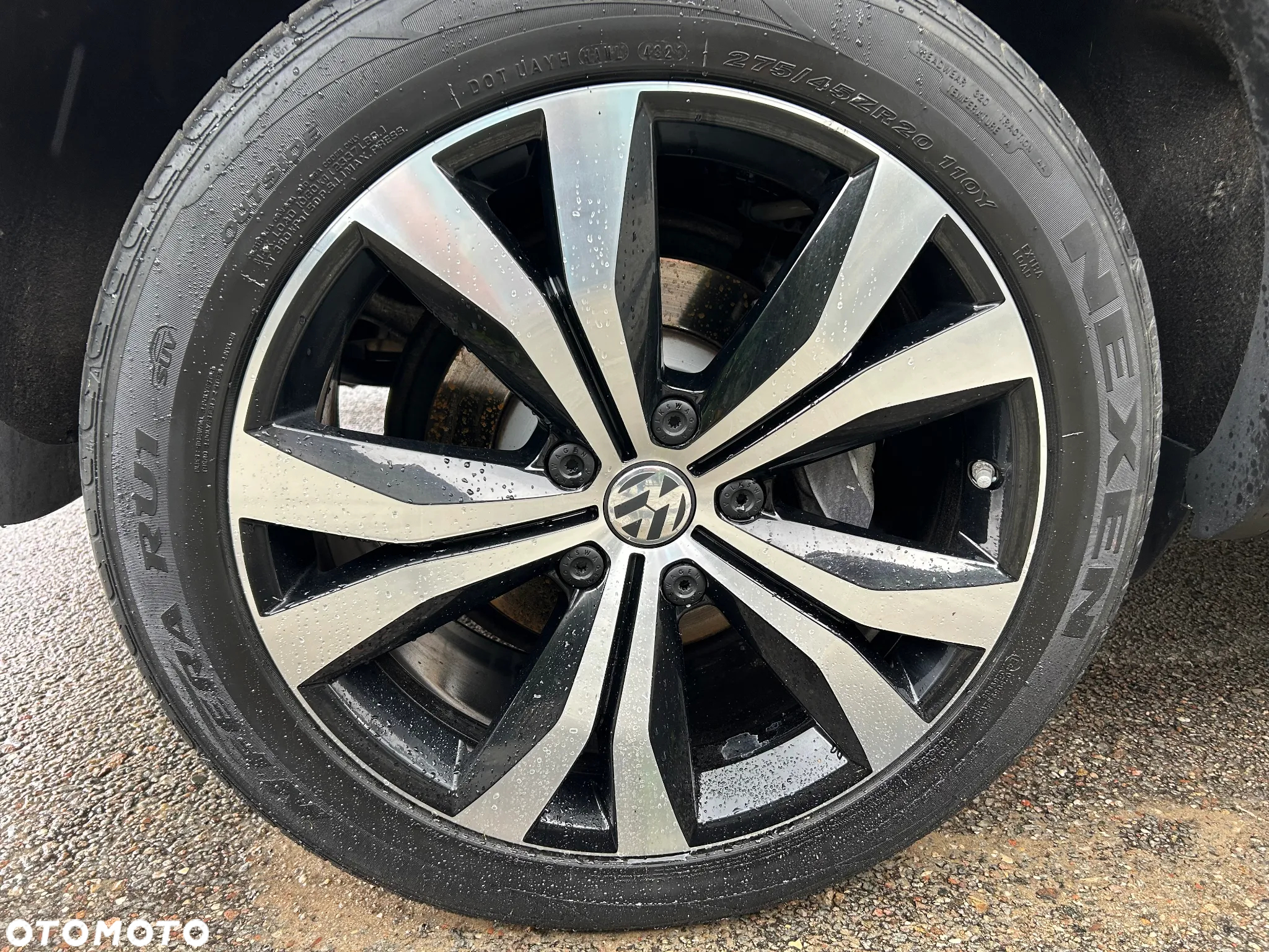 Volkswagen Touareg - 21