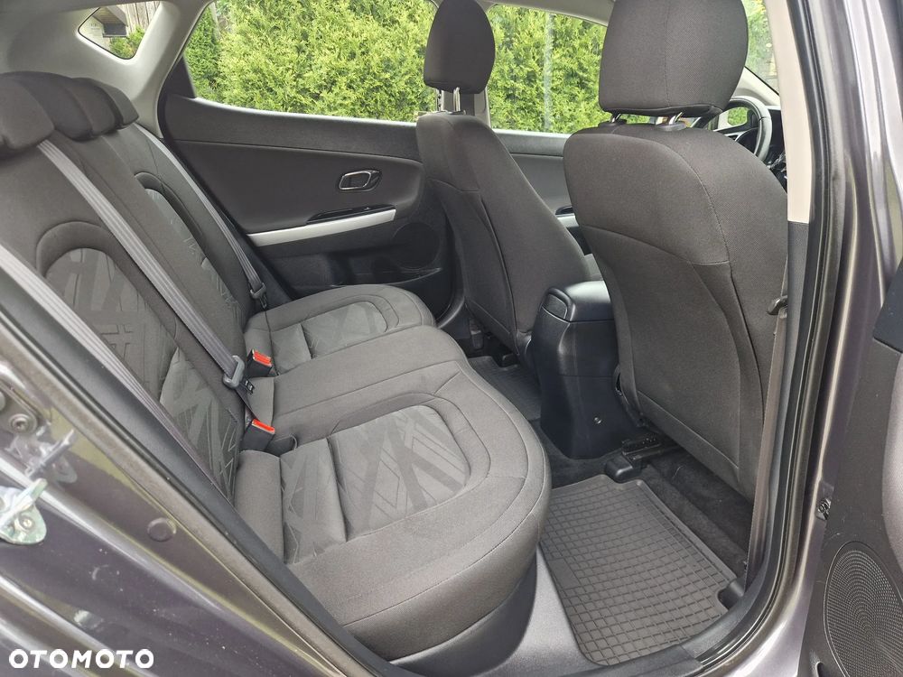 Kia Ceed 1.4 CVVT Attract plus - 19