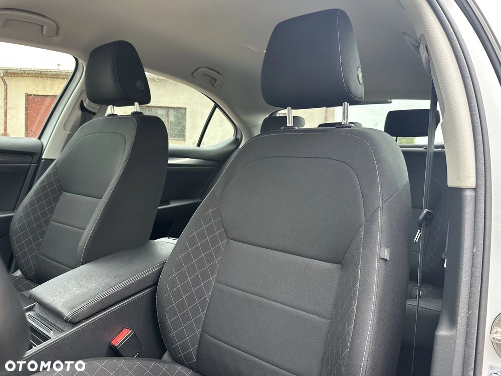 Skoda Superb 1.5 TSI Ambition - 12