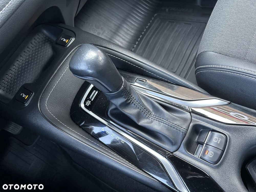 Toyota Corolla 1.8 Hybrid Comfort - 17