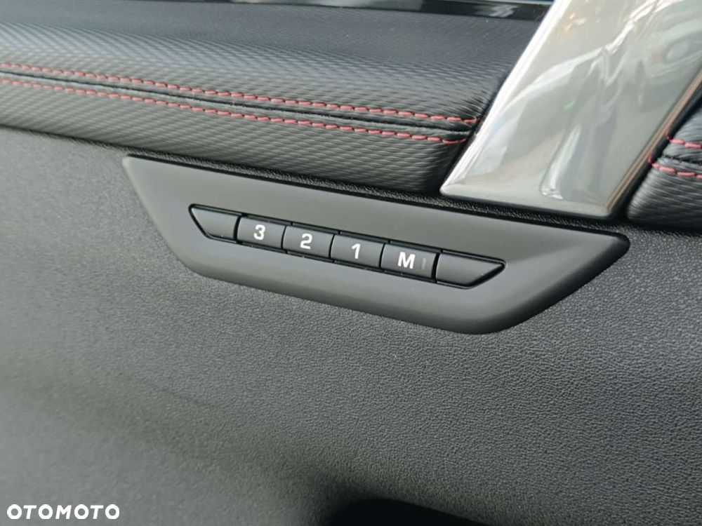 Land Rover Discovery Sport - 29