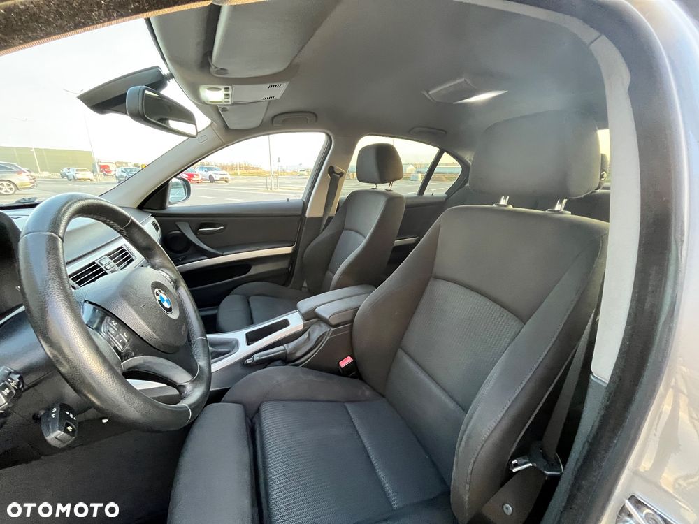 BMW Seria 3 320i Edition Lifestyle - 10