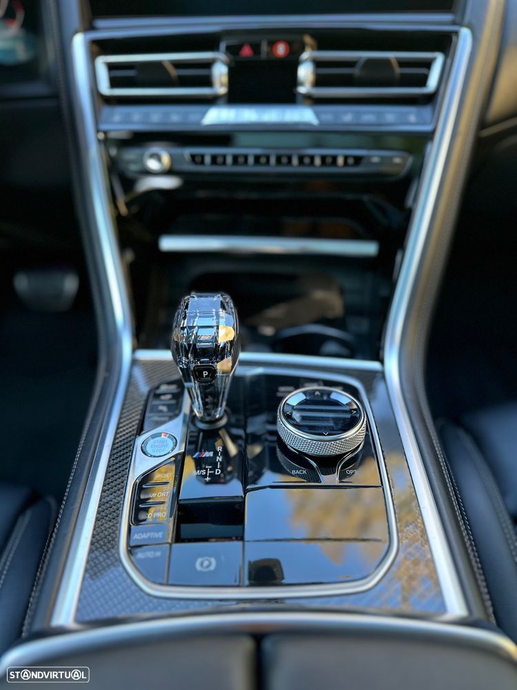 BMW M850i Gran Coupé xDrive - 16