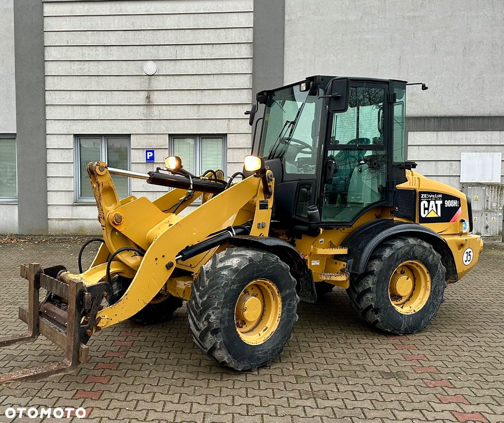 Caterpillar CAT 908 H2 - 1