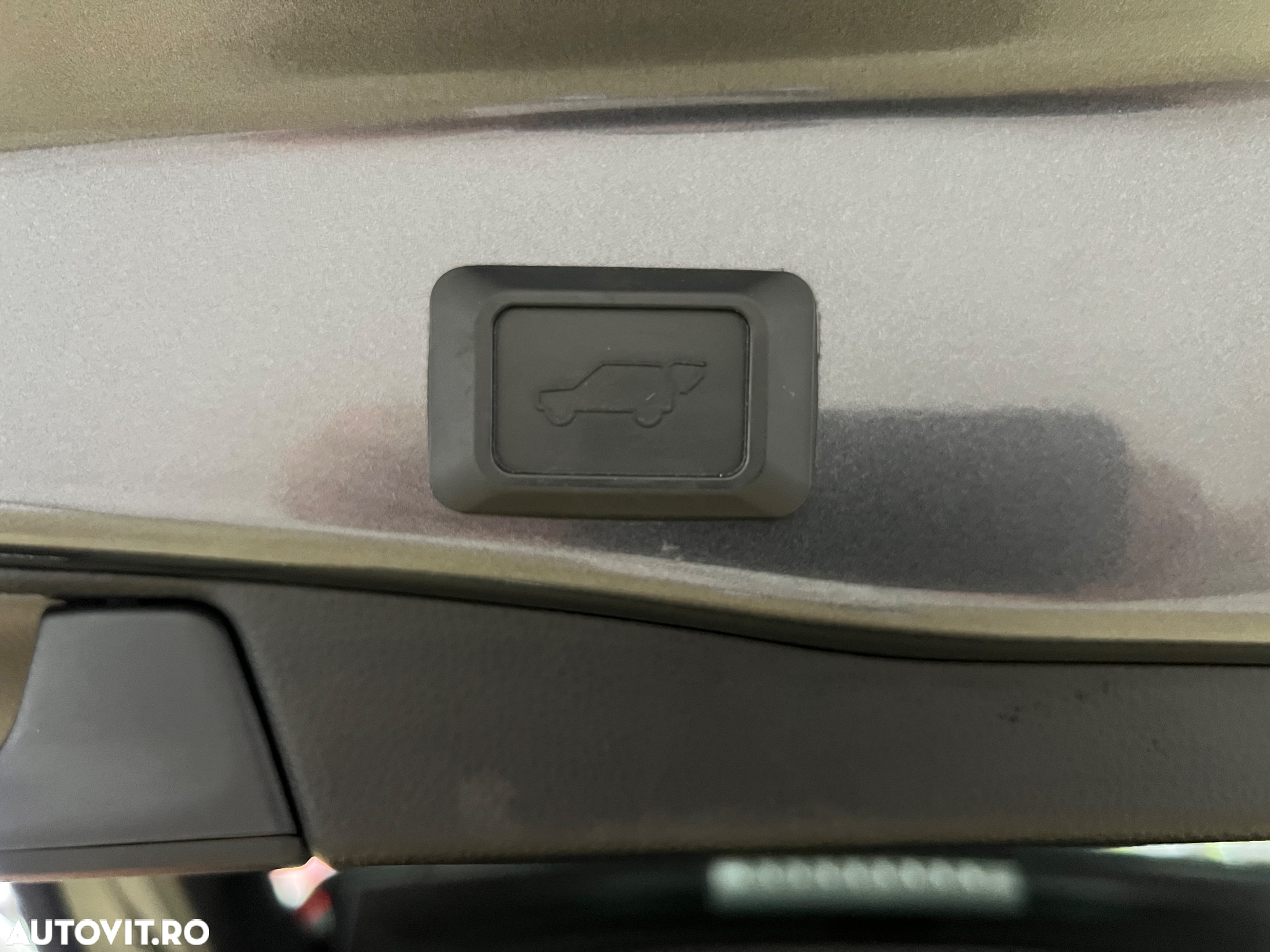 Toyota RAV4 2.5 4x4 Hybrid Lounge - 20