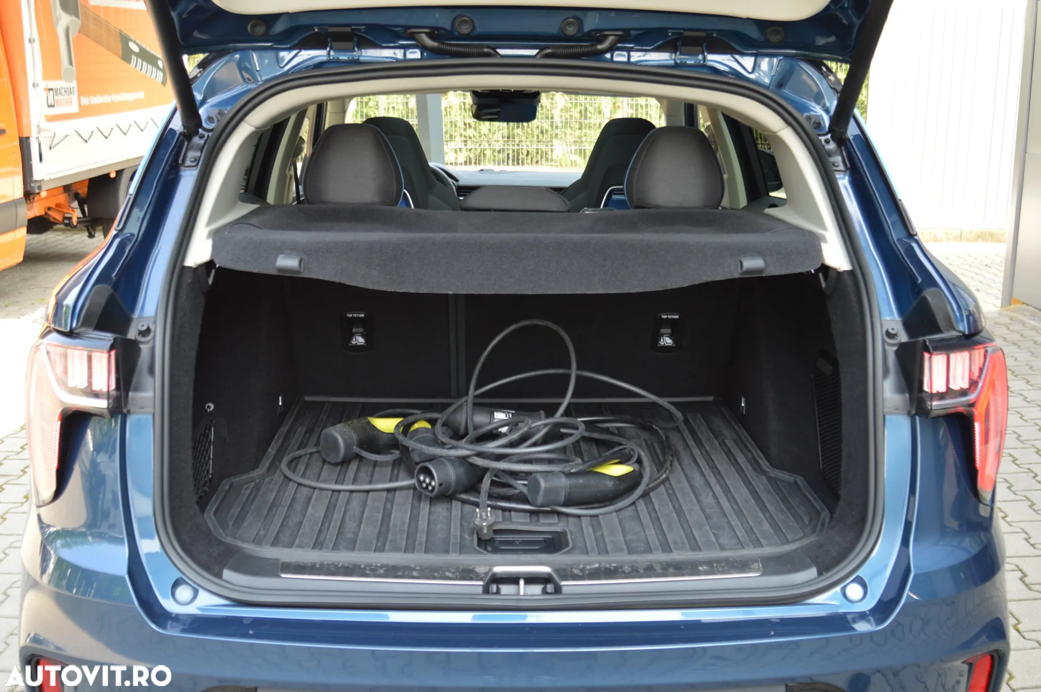 Lynk&Co 01 - 36