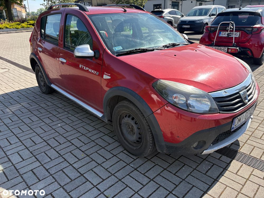 Dacia Sandero Stepway2 1.6 - 8