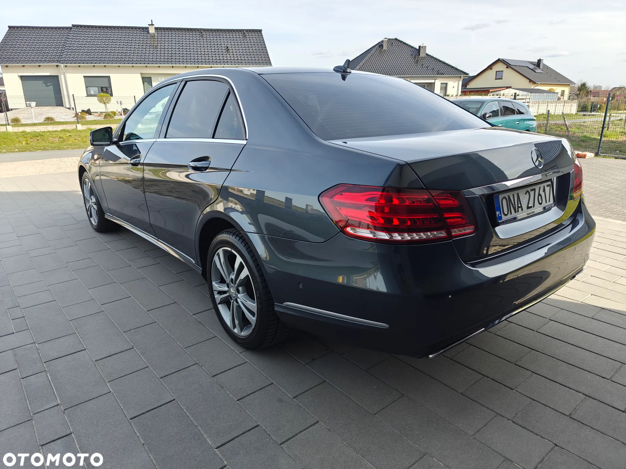 Mercedes-Benz Klasa E 250 Avantgarde - 9
