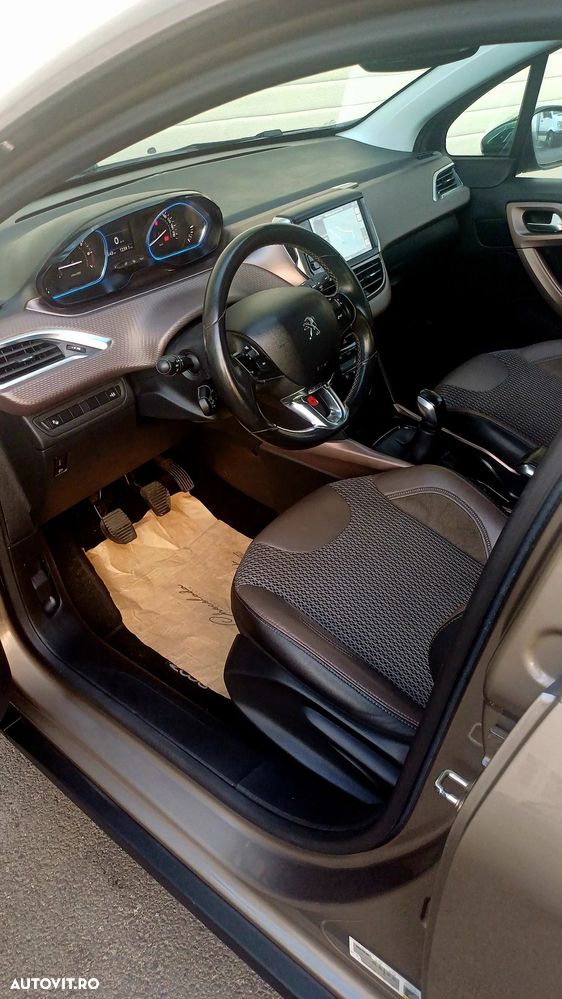 Peugeot 2008 1.6 VTi Allure - 6