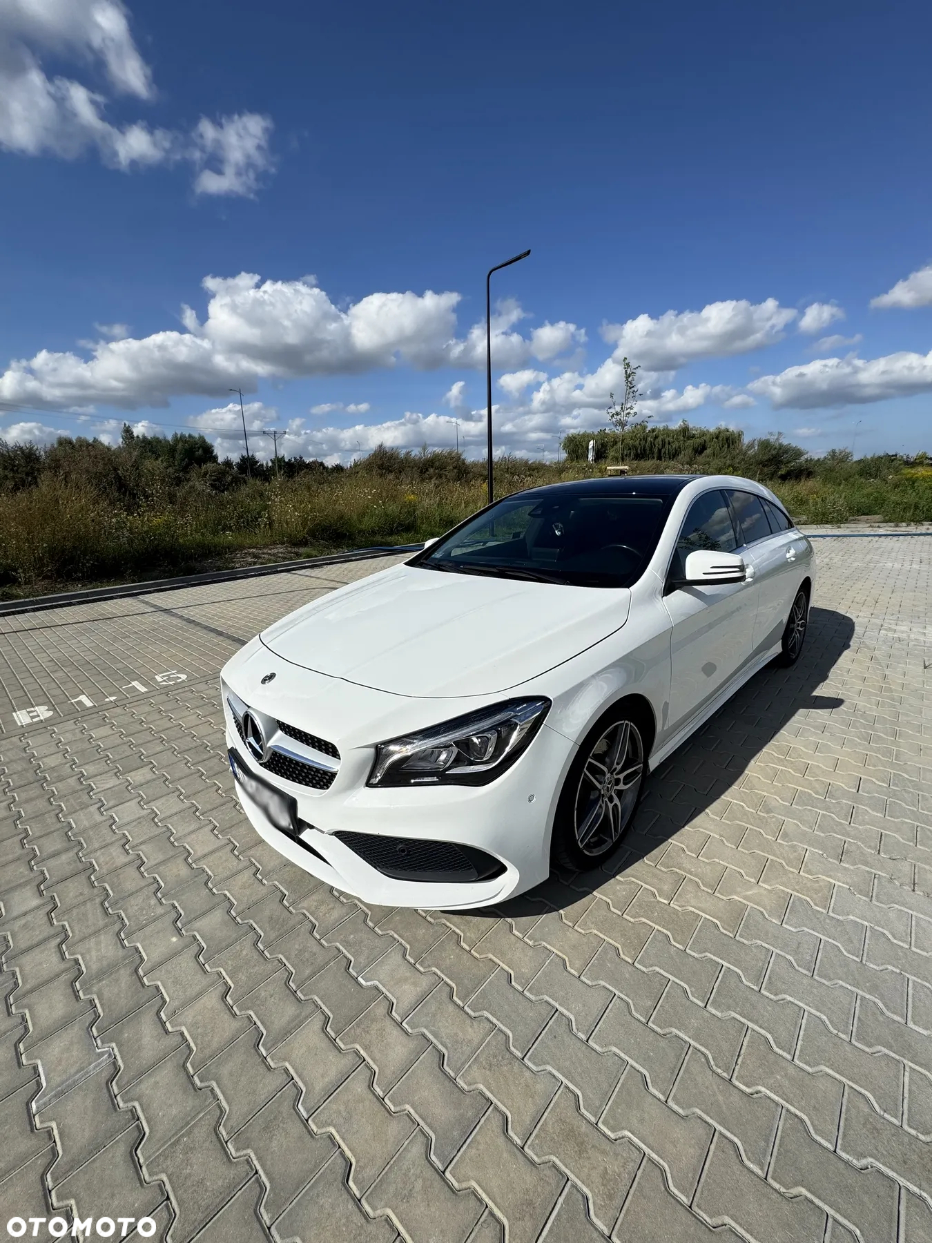 Mercedes-Benz CLA 220 4-Matic AMG Line - 29