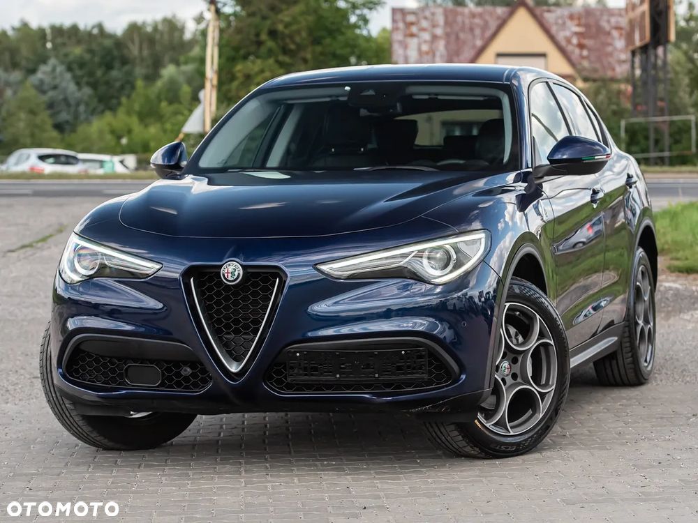 Alfa Romeo Stelvio - 5