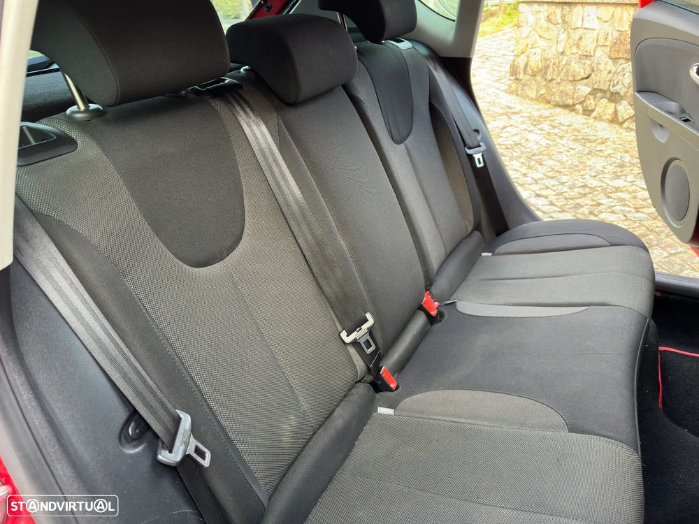 SEAT Leon 2.0 TDI FR - 24