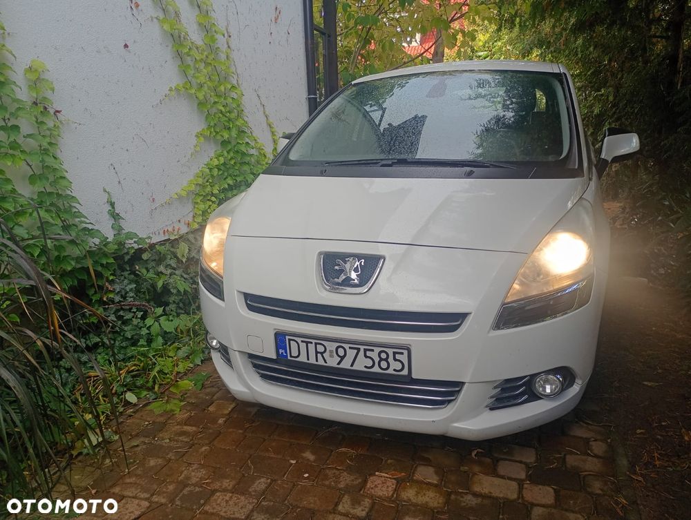 Peugeot 5008 - 2