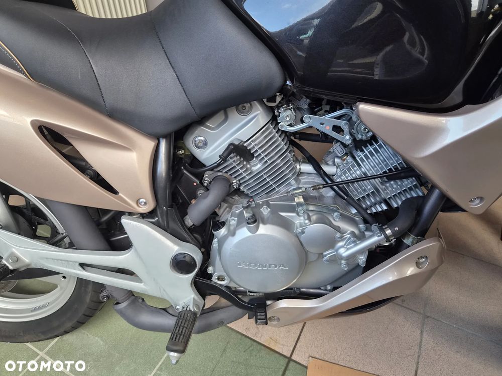 Honda Varadero - 25